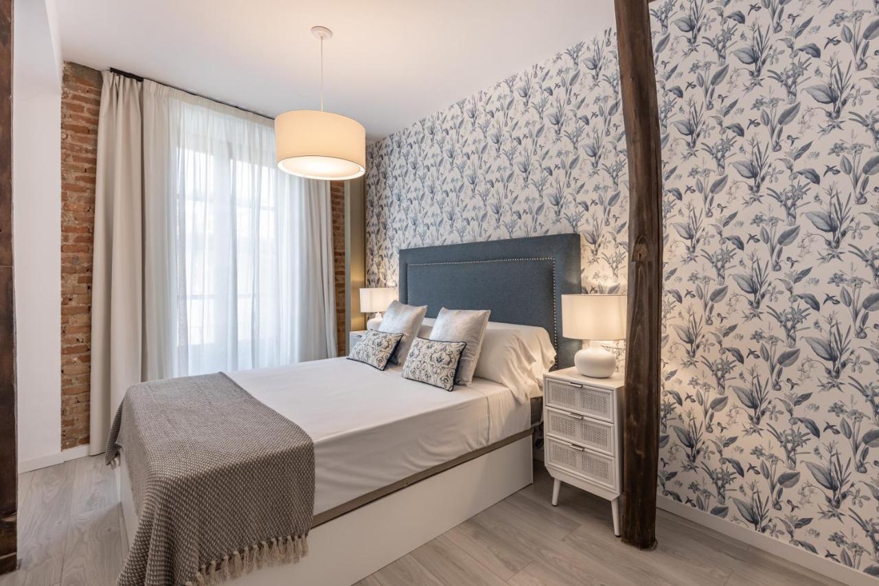 Apartamentos Albaicin Centro Suites 3000 Гранада Экстерьер фото